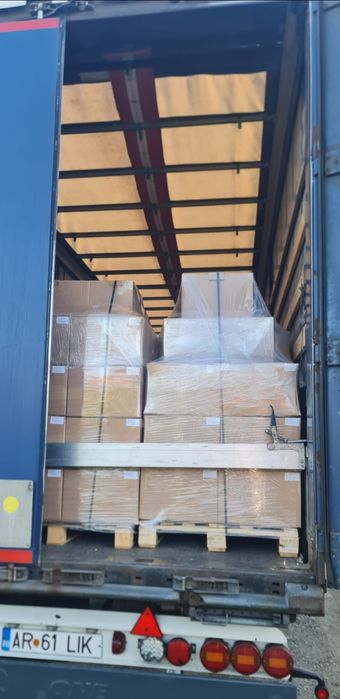 Semiremorca prelata standard Krone obloane aluminiu axe lift. Schmitz