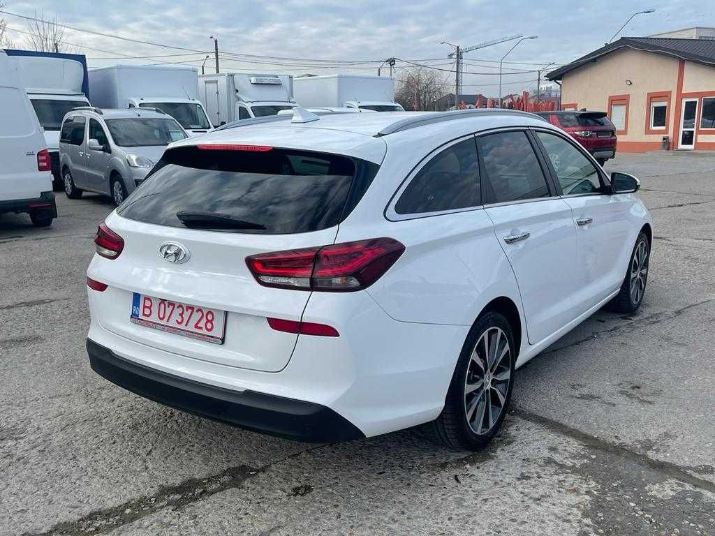 Inchirieri auto. Hyundai i30 AUTOMAT 2020 incepand cu 25euro/zi