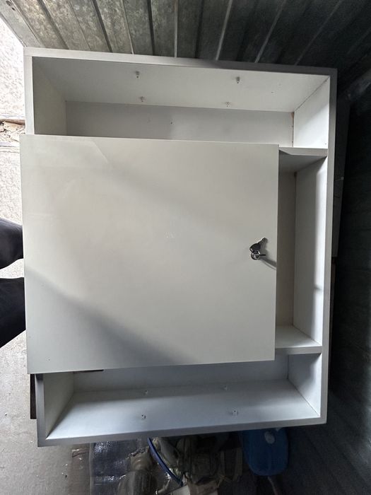 Полка для ноута подвесной