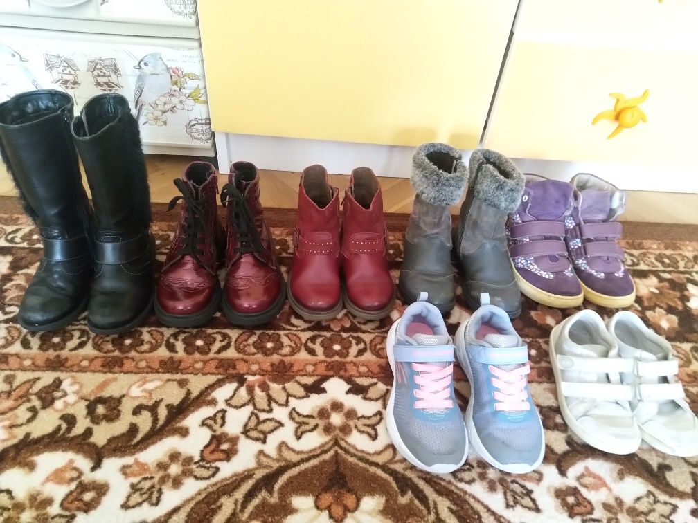 Детски обувки, ботуши и маратонки Колев и Колев, primigi, Skechers