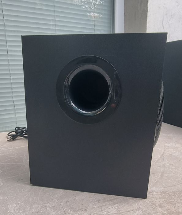 Буфер с колонки Logitech