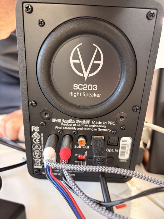 EVE Audio SC203 – monitoare de studio profesionale, sunet de top