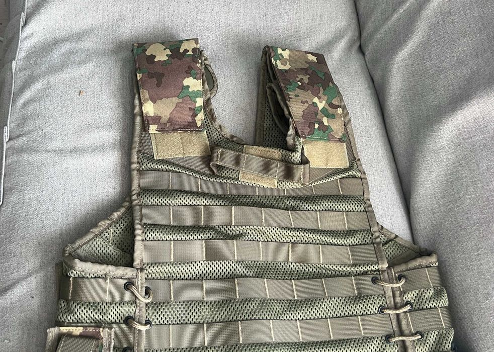 Vestă tactică militară Invictus originală MApN camuflaj combat mărim L