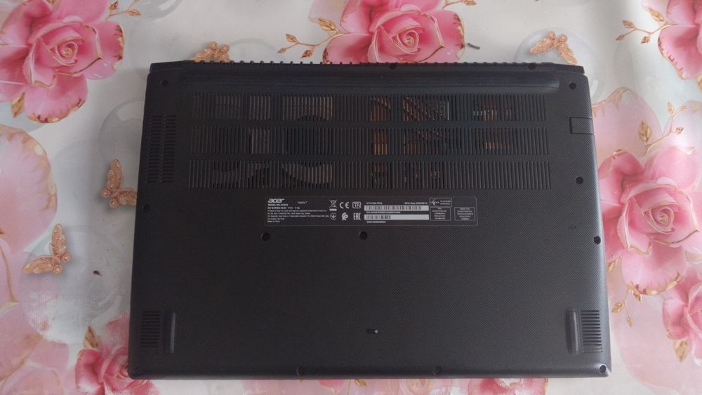 Acer Aspire 7 A715-75G