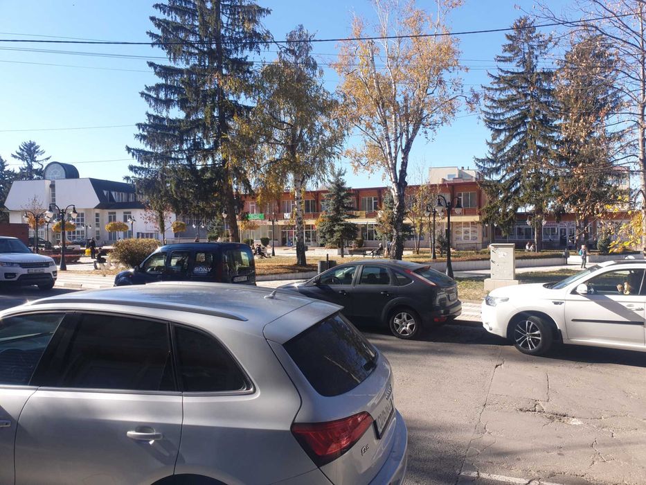 Дава се под наем  в Самоков -  кв.м за 178.5 € - Снимка #2