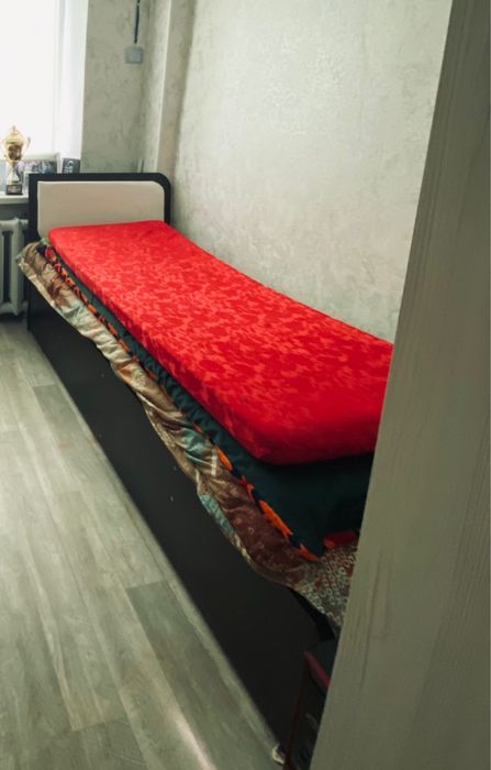 1 адамдык төсек сатылады. Жақсы сапада