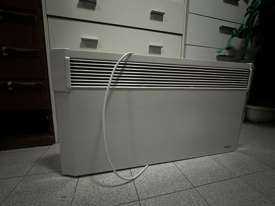 Tesy CN 04 200 EIS W конвекторна печка