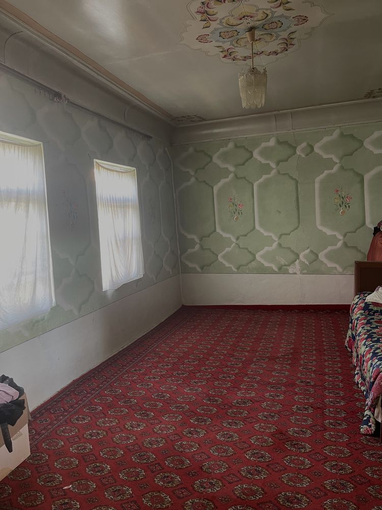 Участка сотилади