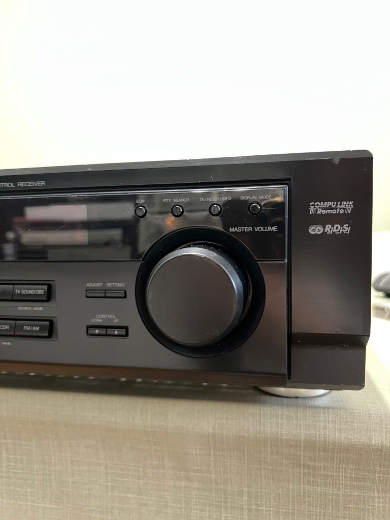 Продавам 5.1 транзисторен ресивър JVC RX-7010RBK