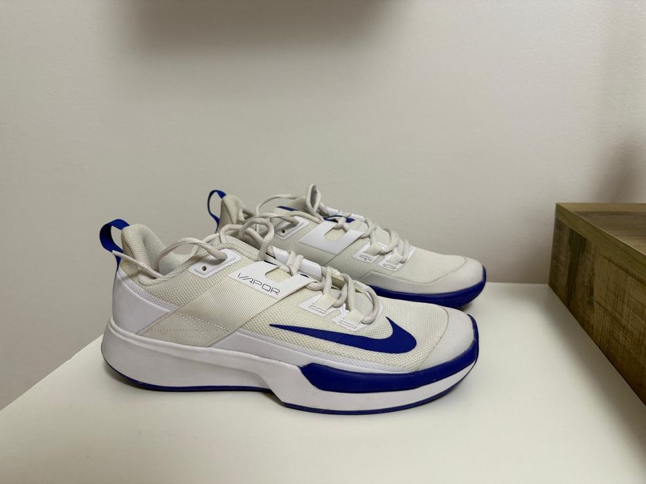 Adidași Nike Court Vapor (41-42,5 noi, nepurtați)