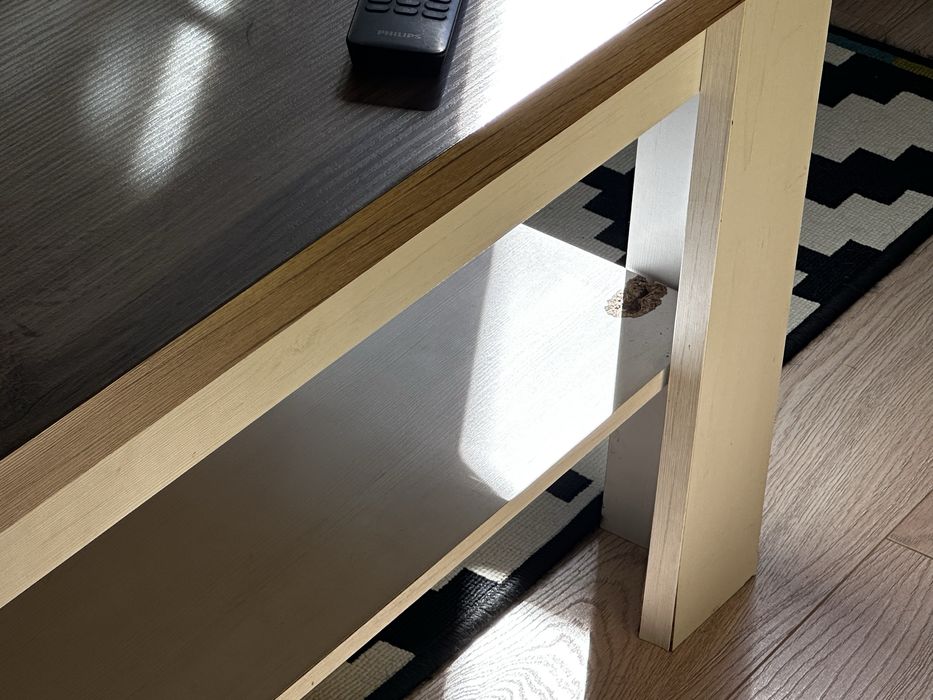 100 ron. Masa JYSK - model MARKSKEL