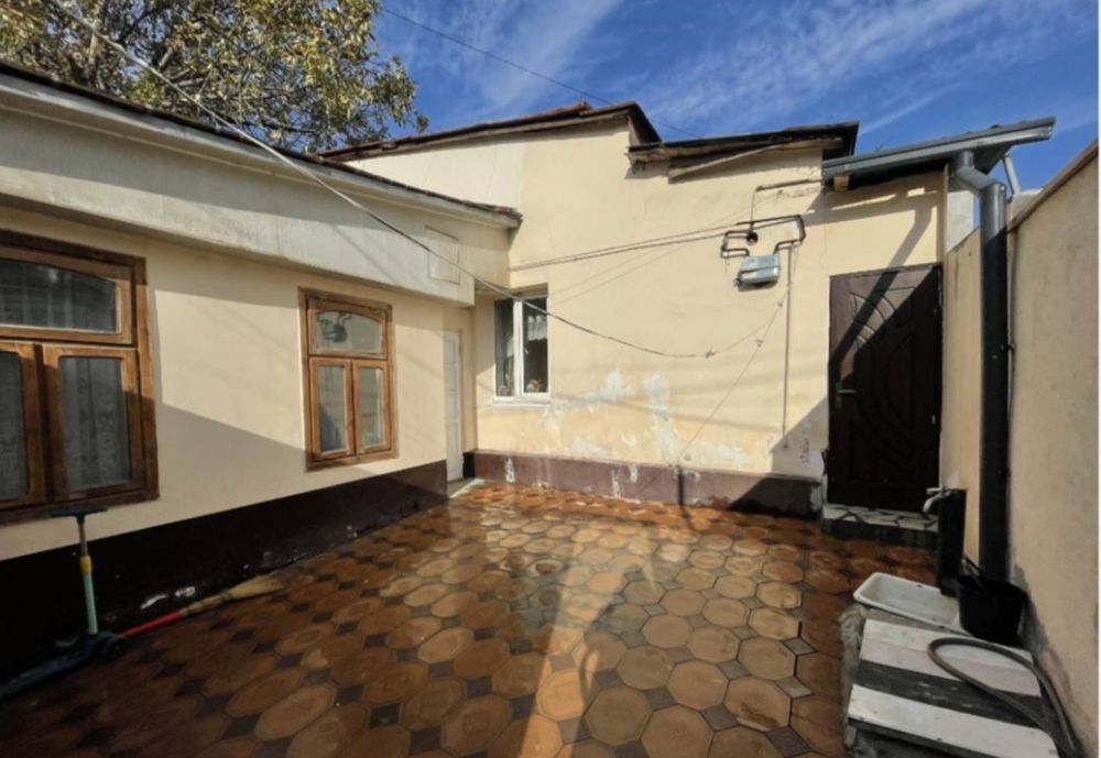 Yunsobod minor metroga yaqin 1 sotu 10 fasad bisnesga zor variyant