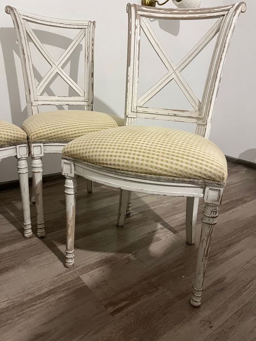 Vând 6 scaune perfecta stare