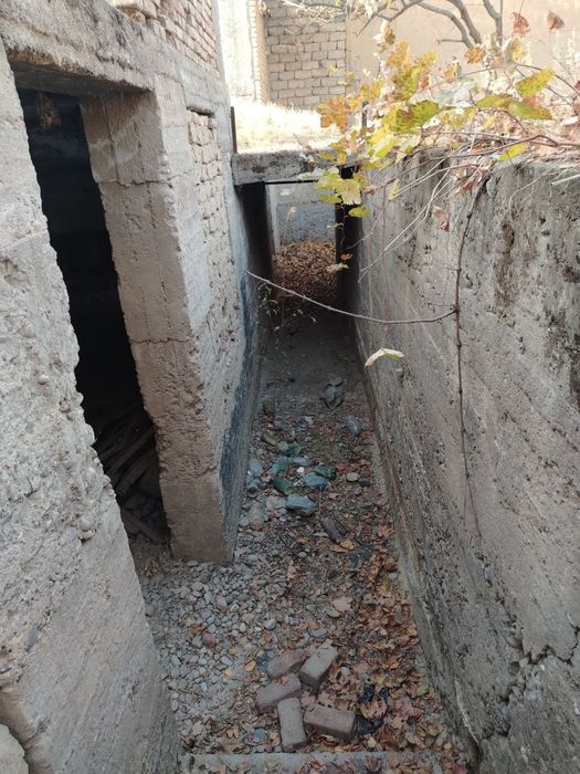 Участок 6.3 соток мажнунтол пост Рохат не доезжает