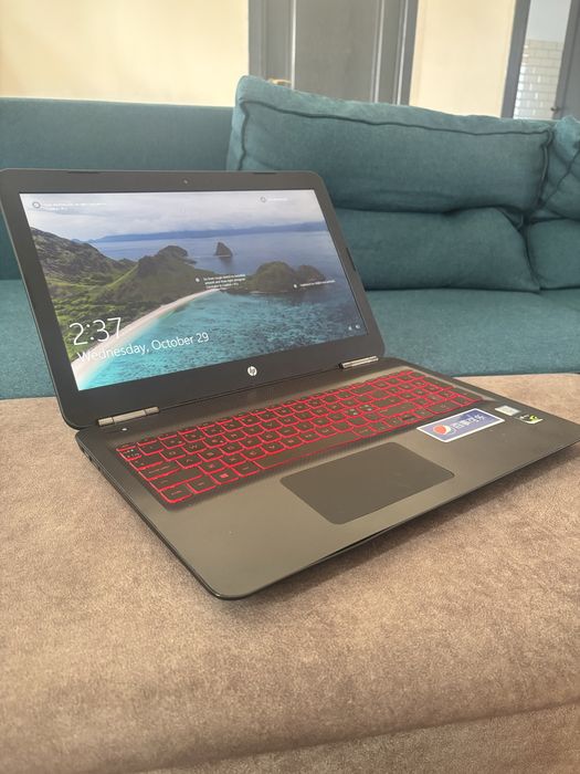 Hp Omen Gaming• Procesor i7-7700HQ• 16gb ram DDR4• placa video 4gb Gtx