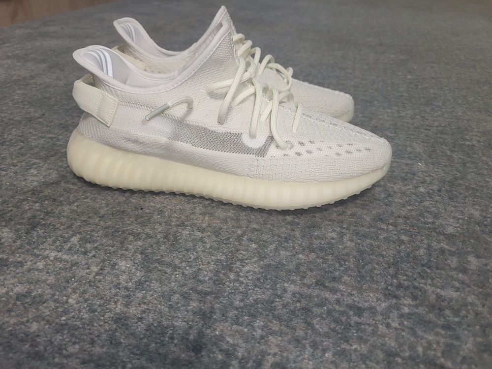 Vand Yeezy 350 Bone