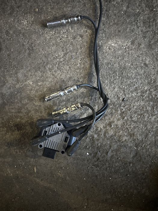 Запалителна бобина с кабели VW 1.6i