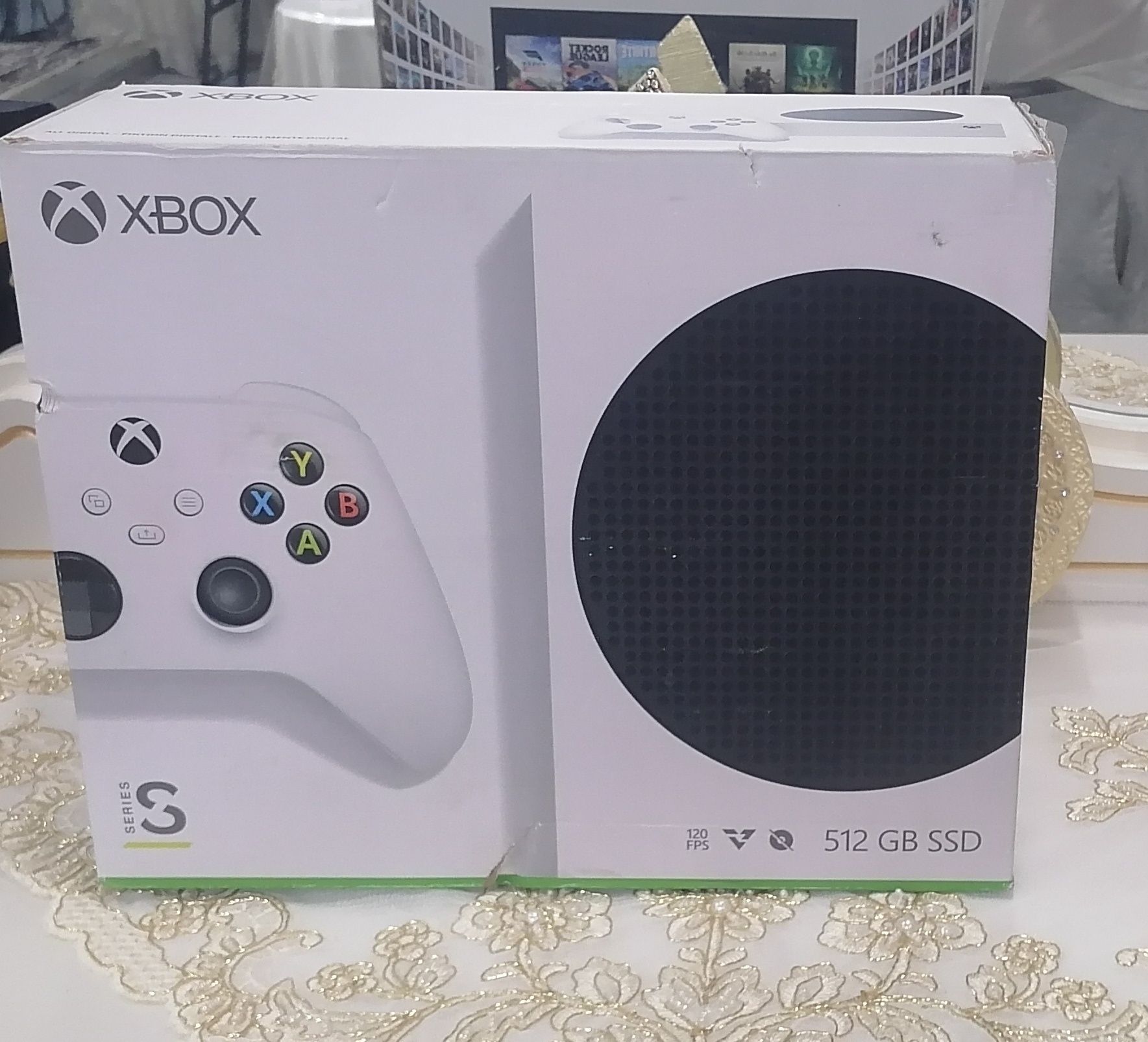 Xbox series s 512 Gb в идеальный состоянии