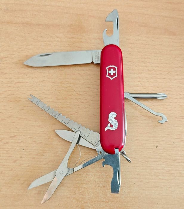 Victorinox Swiss Tool 115 mm, Classic 58mm и други