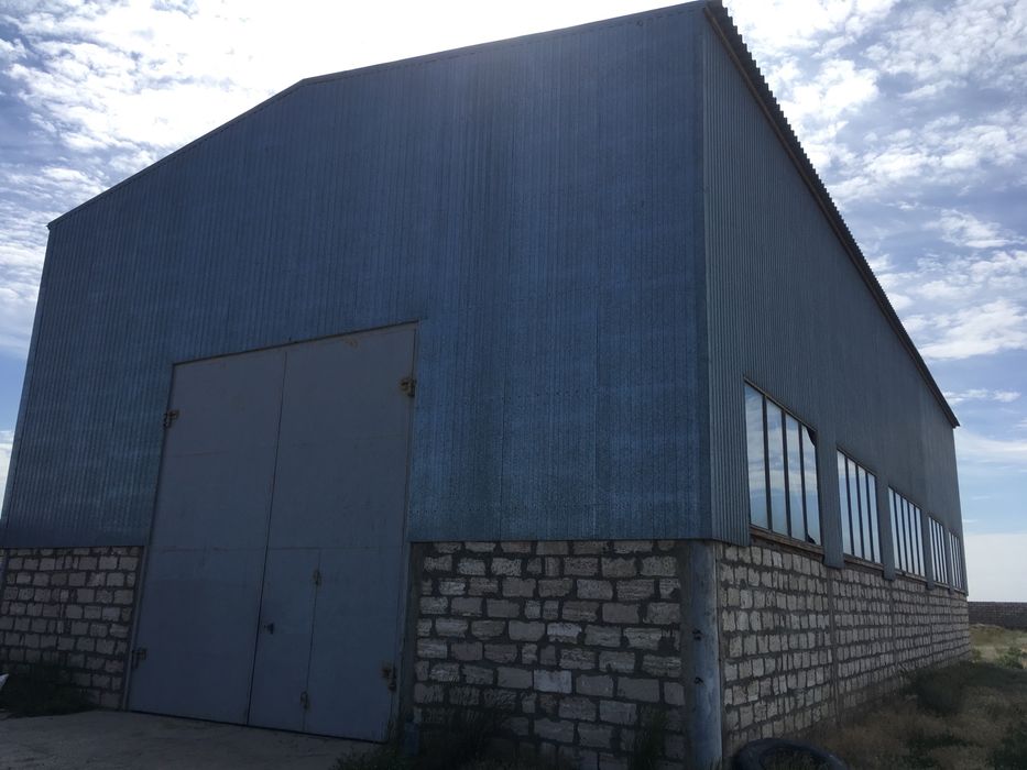 Ангар большой с кранбалкой