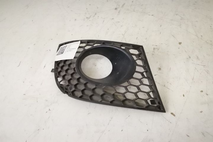 Оригинална Ляв Прожекторен Грил в Добро Състояние Сеат Ибица 3 / Seat