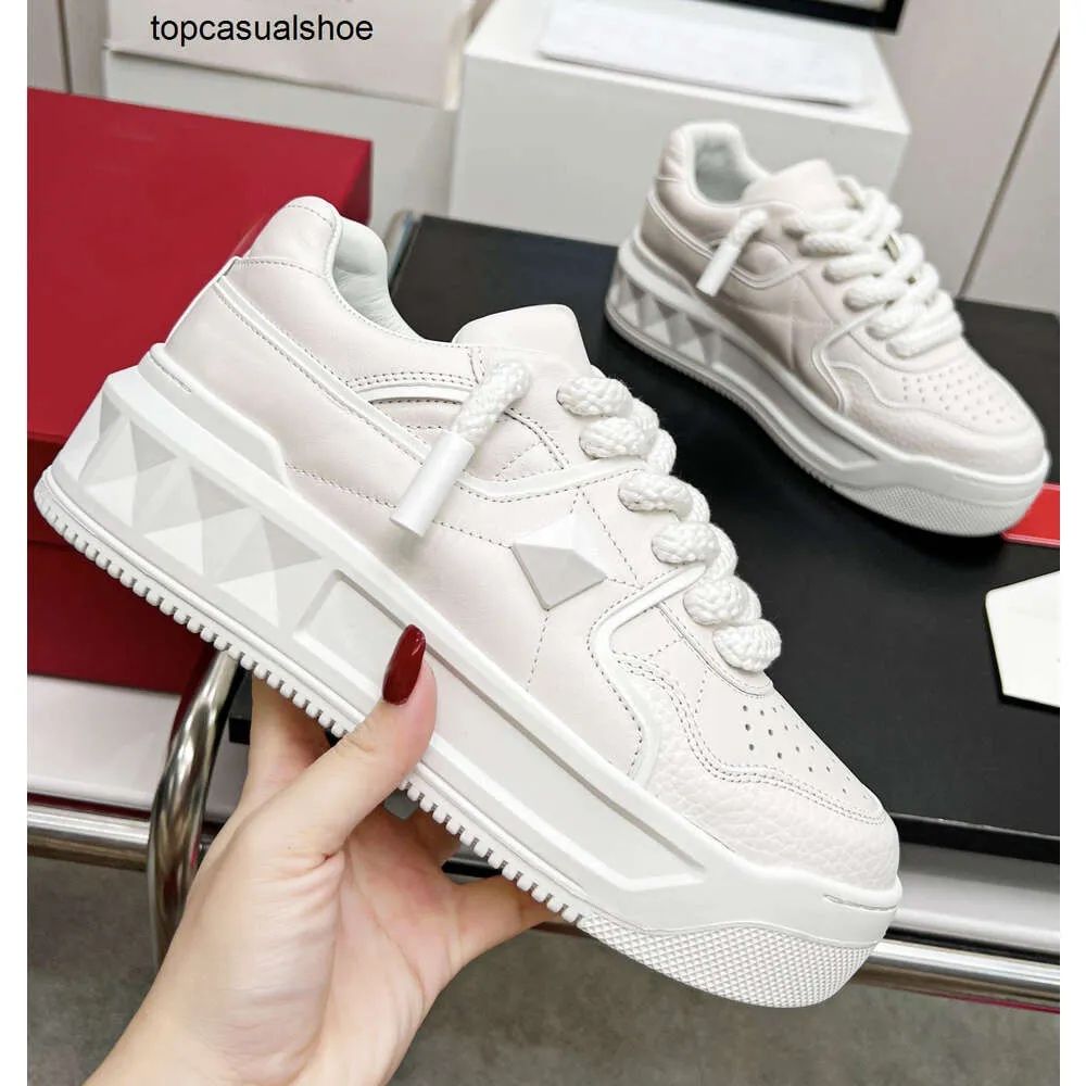 Обувки Valentino (5 модела)