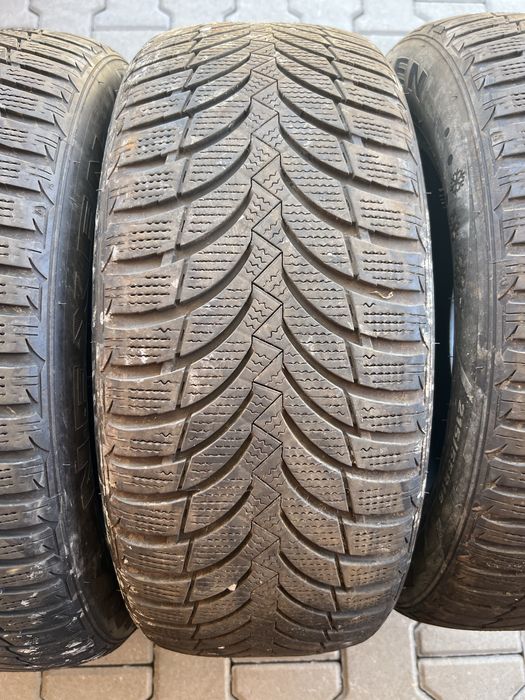 4 броя Зимни Гуми 215/55/16 NEXEN ДОТ: 1422