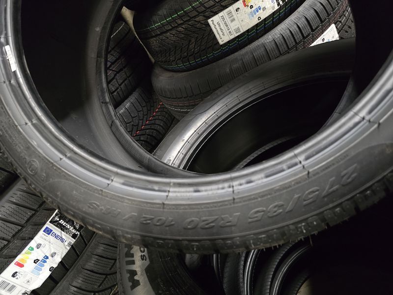 275/35/20//245/40/20 PIRELLI RunFlat BMW