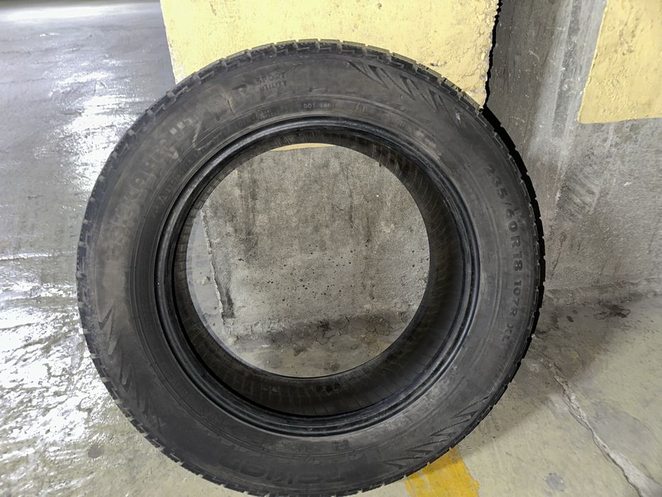 1шт.шина на запаску Nokian 235/60 R18