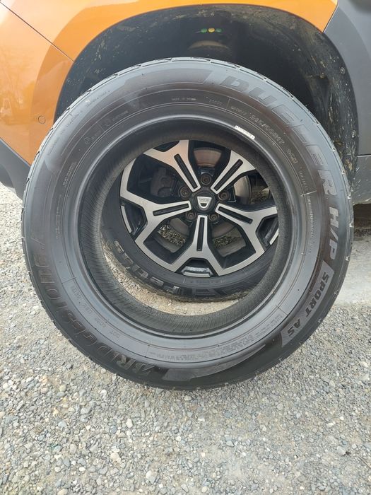 Cauciucuri de vară Duster 2018 215/60/R 17