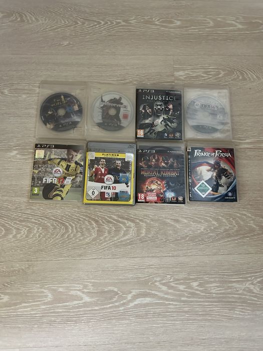 Продавам игри за pls 3 на Евтино.