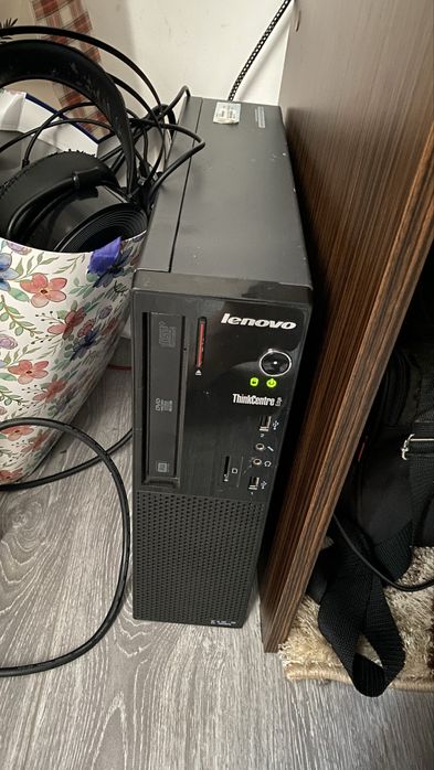 Vand unitate pc i5 3470S placa video nvidia quadro