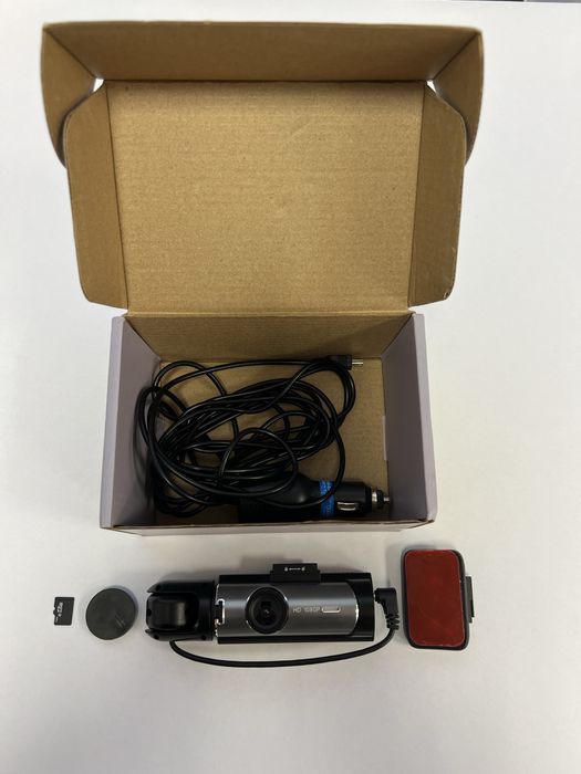 Camera auto Dash Cam, (capteaza in fata si in interior)