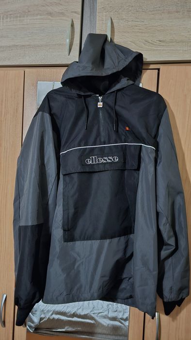 Оригинален анорак Ellesse XL размер