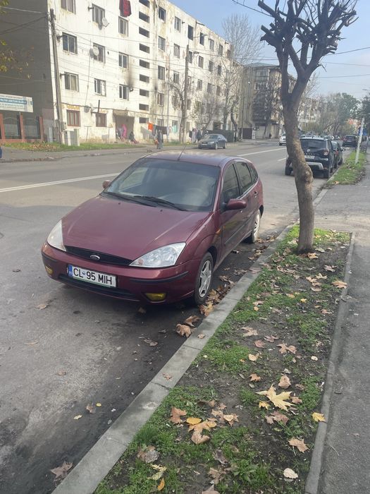 Vand ford focus 1 pt dezmembrari sau rabla