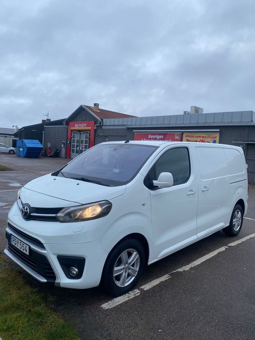 Toyota Proace 2017