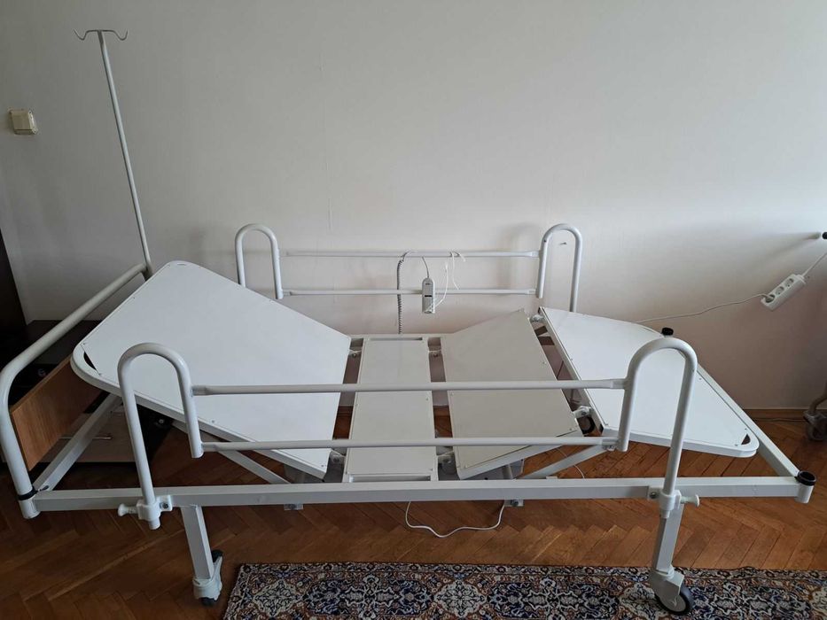 Електрическо болнично легло с два мотора и дистанционно