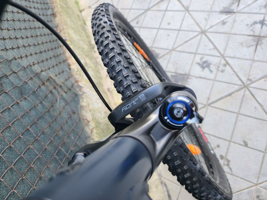 Trek Marlin 7 29 цола L Rockshox judy 1x10 Deore Shimano
