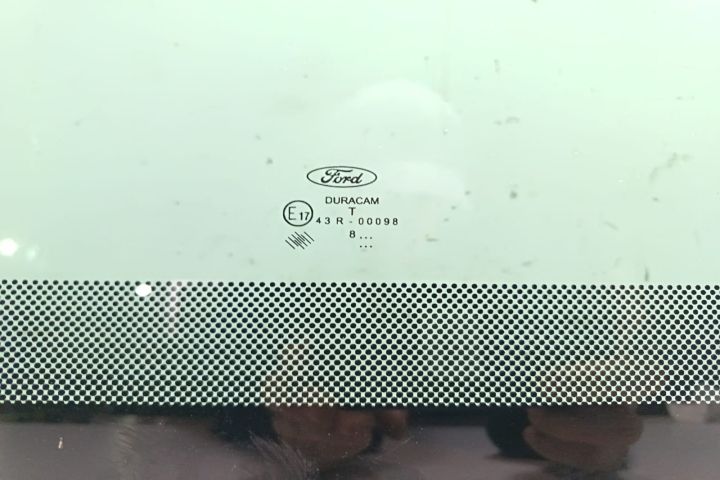 Geam usa culisanta dreapta Ford Transit a 3-a generatie