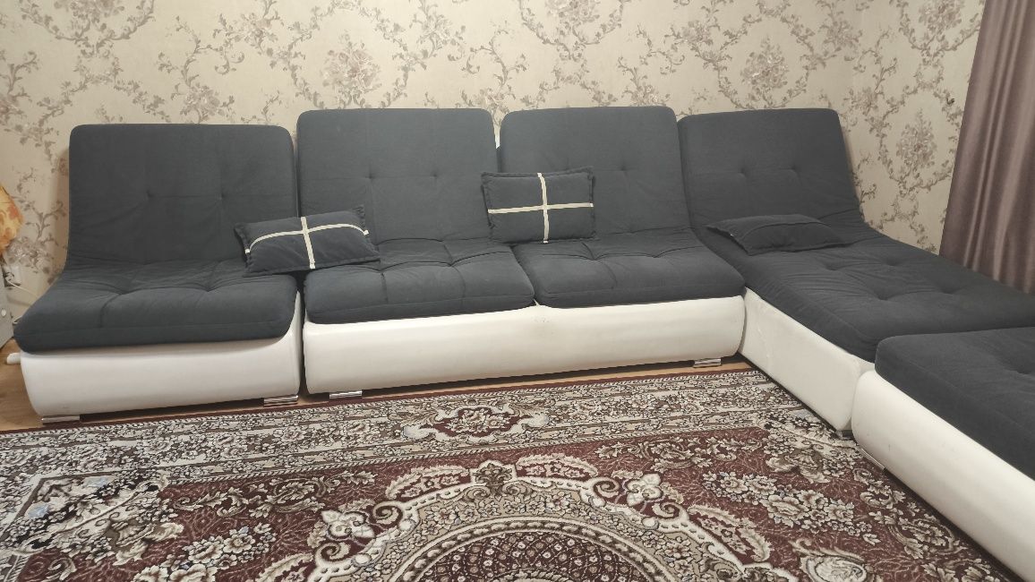 Продам диван Срочно