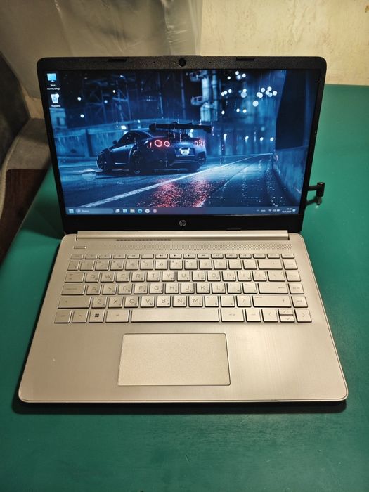 Ноутбук HP Pavilion 14s Ryzen 3 5300U