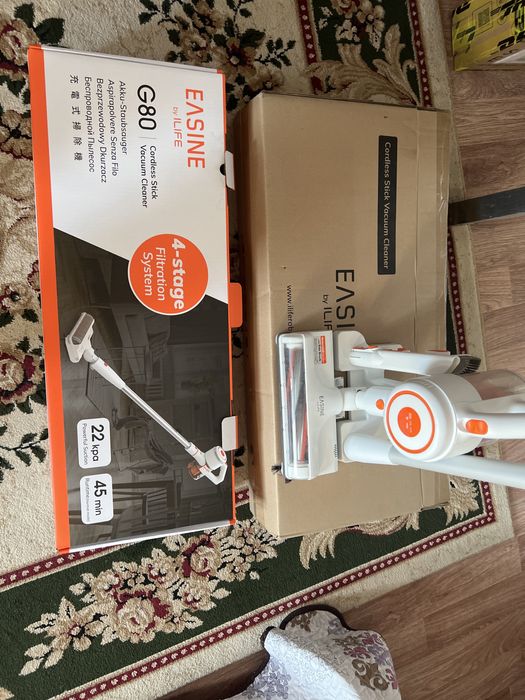 Продаю Easine G80 vacuum cleaner