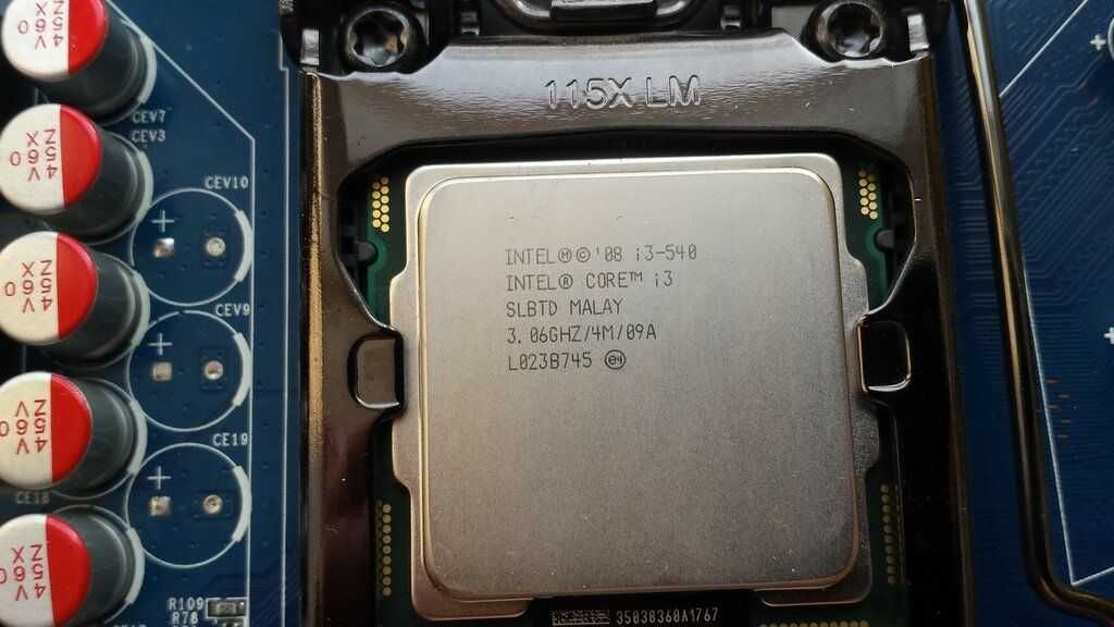 Процессор INTEL Core i3 540 (socket 1156 / 3.06-4.2Ghz / L3 4mb)