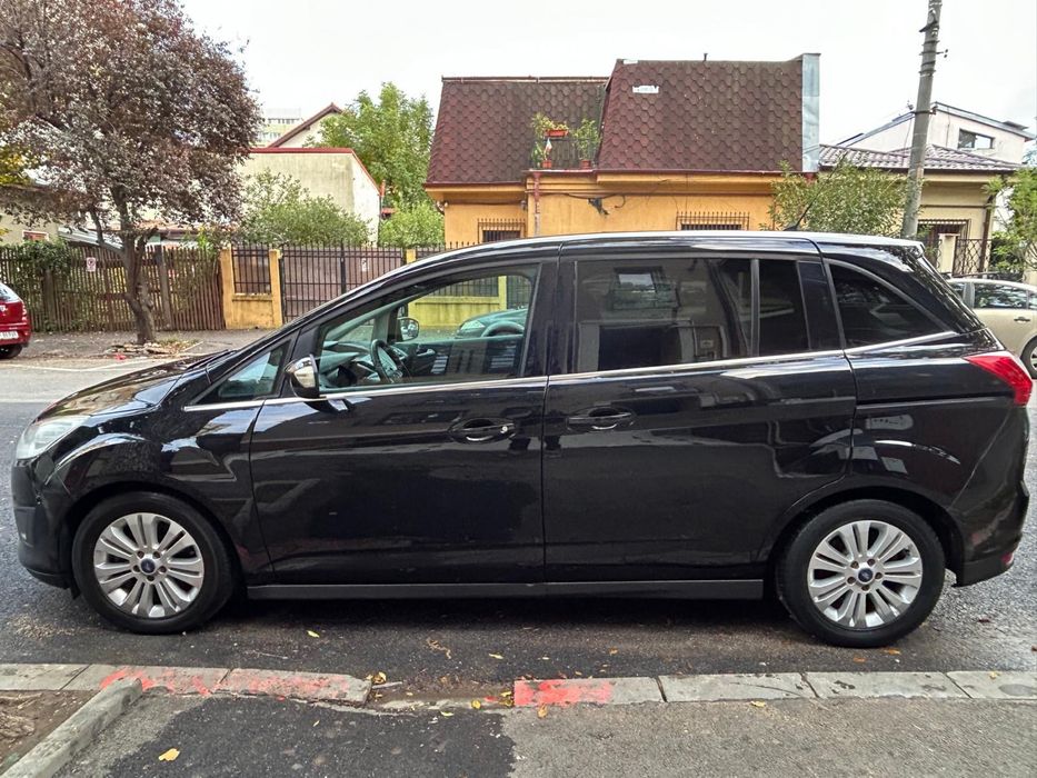 Ford C-max 2013 7 locuri 2.0 L diesel automat impecabil variante +/-