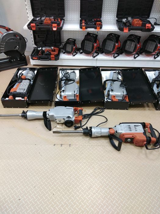 Отбойники Асфольторез.Дрель Алмазного бурение инструменты в прокат