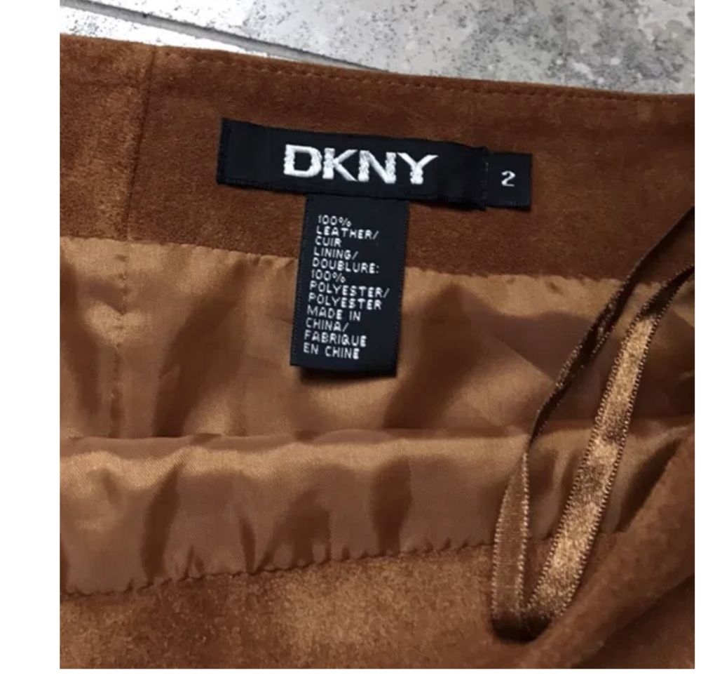 Fusta piele naturala DKNY