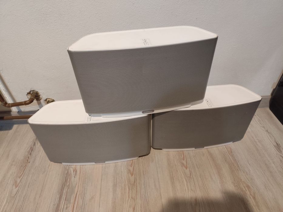 Sonos play 5 white