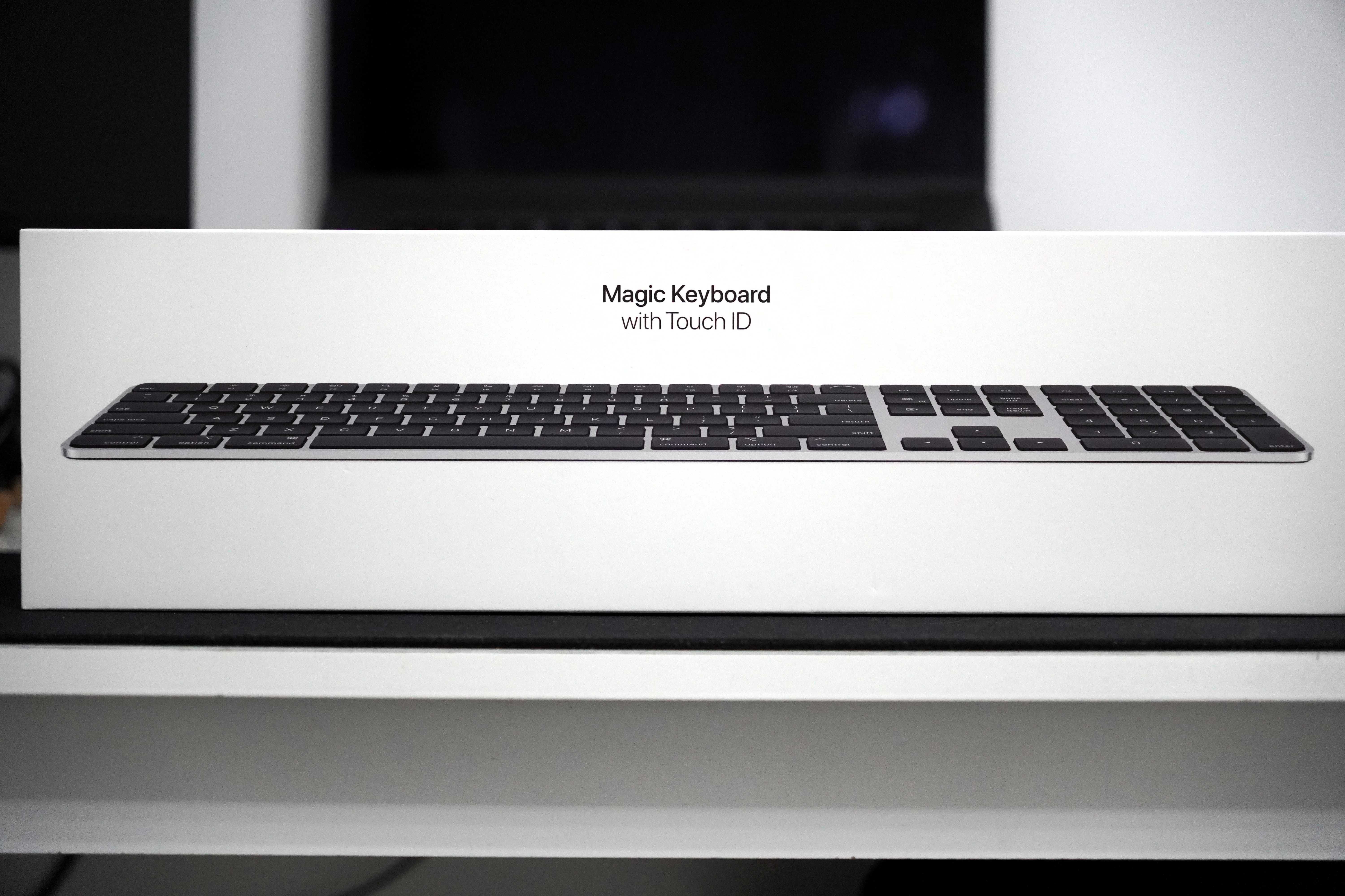 Cutie Apple Magic Keyboard 2024