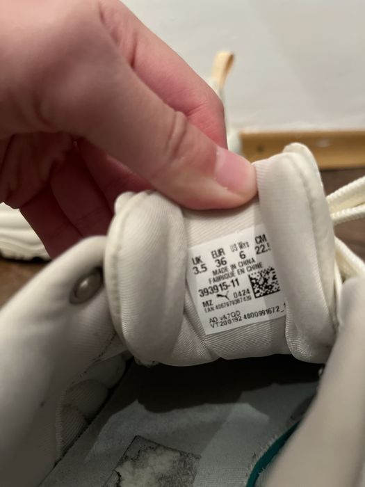 Дамски спортни обувки PUMA