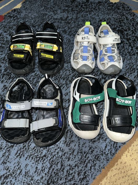 Продам сандалии на мальчика